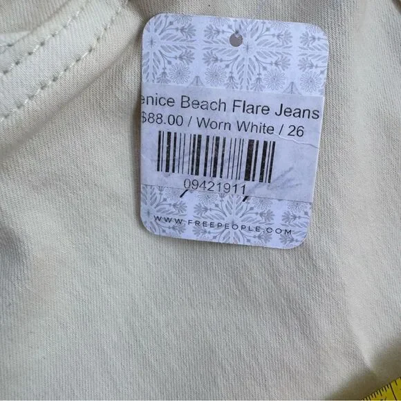 NWT Free People Venice Beach Cream Elastic Waist Flare Wide Leg Jeans Size 26 - Picture 2 of 14